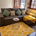 Retiro Encantador Em - 5 Min E Centro A 펜션 마치코